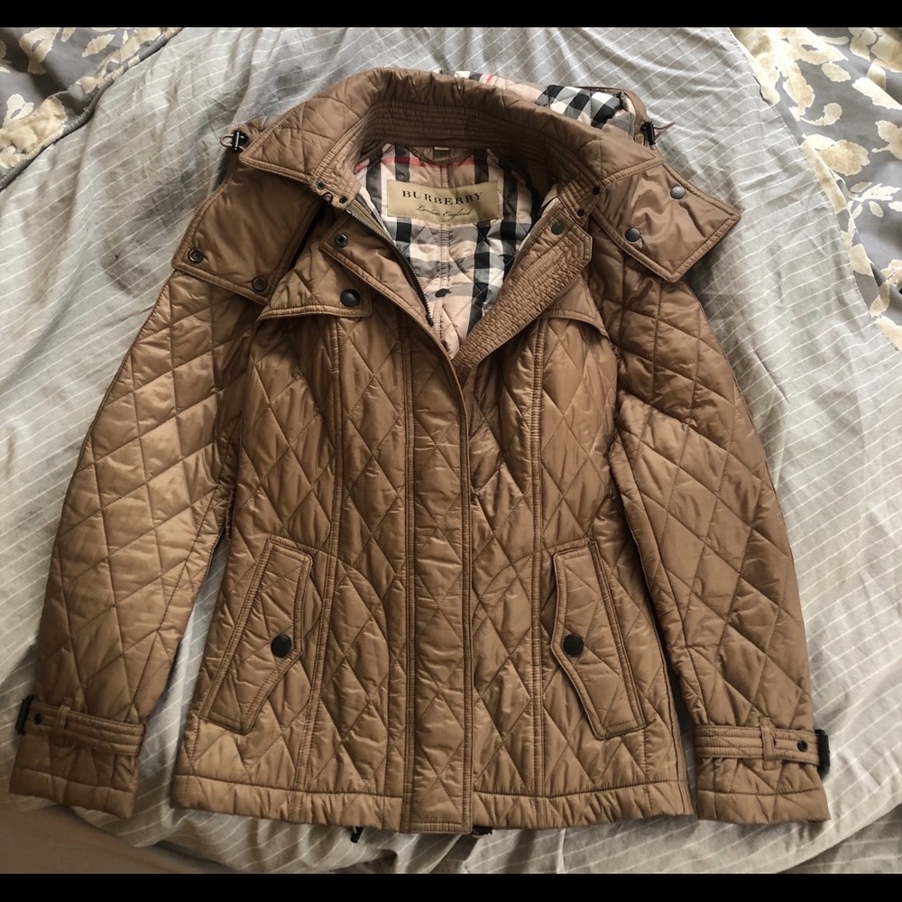Burberry Brit Pale Fawn Short Finsbridge Jacket
